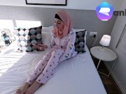 I have rough sex with a Pakistani wife who wears her Hijab - Aaliyah Yasin