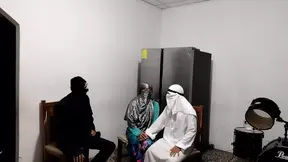 Latin couple: priest allows infidelity, intense sex with lover – Real amateur