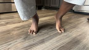 Bare feet on hardwood | Arch, Sole and Toes | Your Sole Purpose