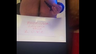 Lavinia Della Love domina lo schiavetto super coglione sfigato- real mistress session