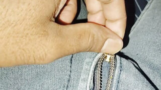 Handjob, desi, cocks, cumming – giovani prostitute gay indiane in uniforme con grossi cazzi che si fanno scopare analmente