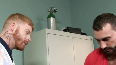 Jaxton Wheeler & Bennett Anthony are bonking on the hospital bed