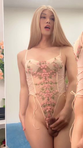 Watching Myself Jerking off on the Mirror