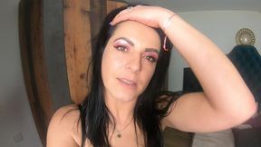 beautiful latina girl masturbating while peeing