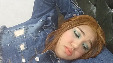 Soy colombiana y quiero un pene enorme