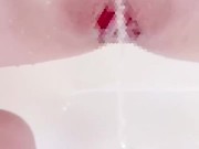 暖かいオシッコがクリトリスにかかると感じちゃう❤️【日本人素人HENTAIカップル個人撮影37】