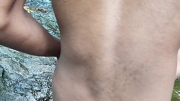 Amigos safados fodendo na cachoeira Interracial 39 58