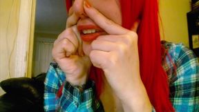 Bianca Loves You to Stroke to Her Nose