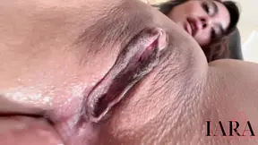 Hottie Loves to on a Dick