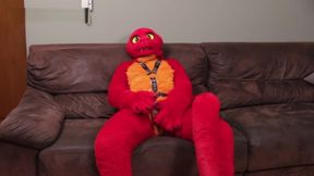 Red Lizard playing with himself on his new fursuit. Pawing Murrsuit Cum