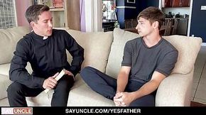 Taylor Reign Blows Father Parker