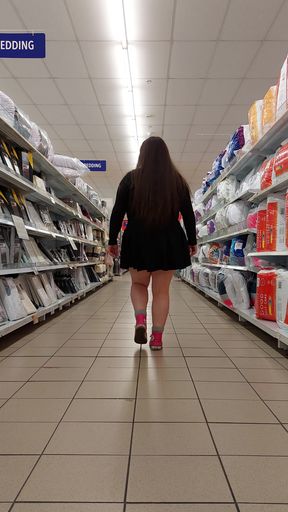 FLASHING MY KNICKERS IN A PUBLIC STORE