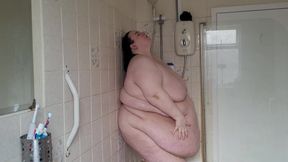 SSBBW THE SENSUAL SHOWER GODDESS