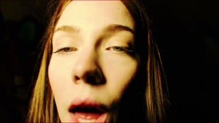 petite Egirl plays with pussy and cums hard in tunnel Venus Vixen