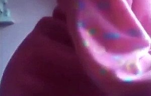 Teen shows ass and pussy on cam