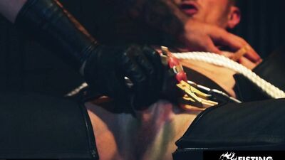 Sub Bitch Derek Cage Deliciously Dom'd By Hunks & Creampied