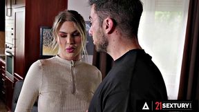 21 SEXTURY - Pretty Zlata Shine Gets Her Ass Pounded Deep