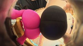 VR360 ANNA ERER's buttocks humiliate the dwarf loser