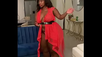 bbw booty dancing solo