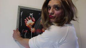 Cleaning Cocktoes Picture