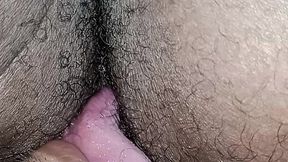 sogro seduz a esposa bbw do filho e chupa seu cu e sua buceta ate a gordinha safada gozar na sua boca