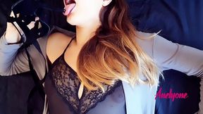 Cum On My Feet And Heels! I Tell You How To Jerk Off: Joi Italian Amateur