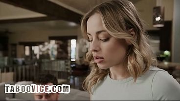 Hot Babe Fucking With Her Donor