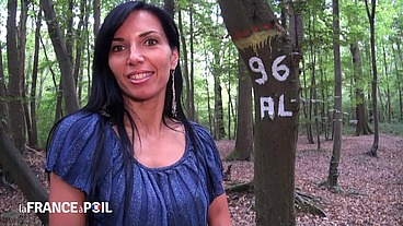Gorgeous dark haired milf gets analyzed and facialized in a somewhat removed location