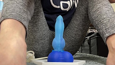 Big blue wolf dildo creampies trans Lilia Lust's bussy!