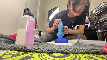 Big blue wolf dildo creampies trans Lilia Lust's bussy!