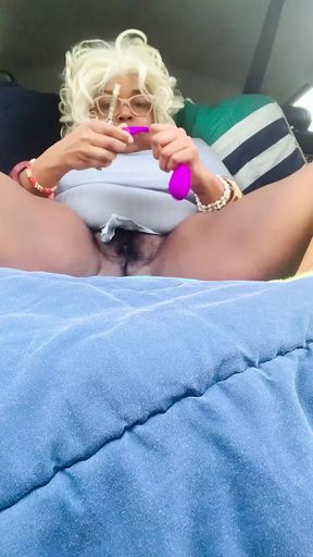 Pull over and Spread me parkinglot