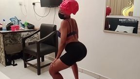 ebonyprincess dancing for the king before sex