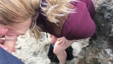 Raw amateur sex on the beach at sunset - Erin Electra