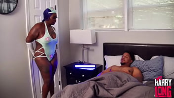 BIG BOOTY EBONY SAVES THE DAY WORKING HARD TO GET THE NUT OUT