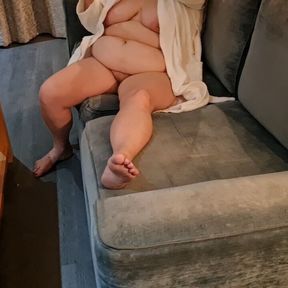 Aunty Relaxes Reading Your Filthy Comments and Messages (homemade voyeur wife milf pawg bbw fetish mature amateur)