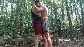 (front camera) muscular guy went running in the park, when he saw me he started touching his dick, i immediately fell on his dick. when i realized he was cumming in my asshole.