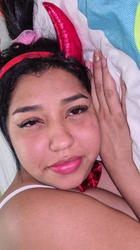Venezuelan of Valencia, all she wants is to be fucked and famous.
