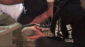 smell my sneakers and suck xxl cock of matt surfer