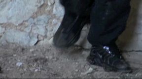 smell my sneakers and suck xxl cock of matt surfer