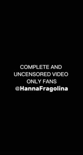 Italian student squirt in bathroom while masturbating her
