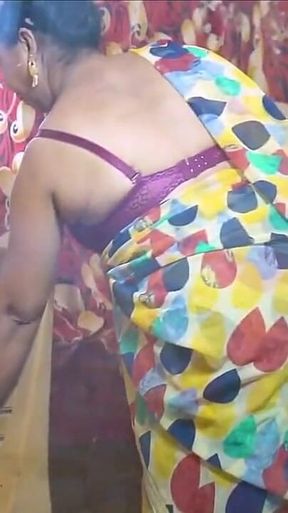 Hot MILF Bhabhi Romantic Sex with Village Devar!