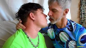 Hot Gay Kissing with Richard &amp; Leo