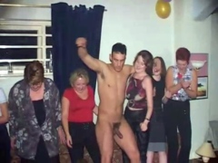 Muscly amateurs group sex