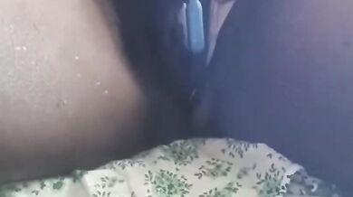 Scratching My Big Clitoris Itchy Wet Pussy Solo With Toothbrush