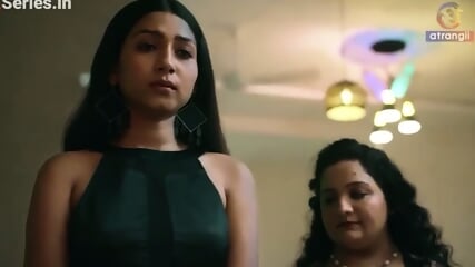 Desi Bhabhi Ki Nikali Chikhe