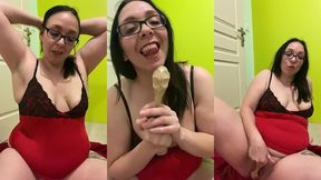 video gratuite 197 je fais grave ma cochonne avec un objet incroyable .. et ...