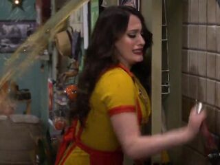 Beth Behrs, Kat Dennings - two Broke Cuties s05e02