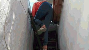 Stuck in the Basement with a Stranger WMV (1280x720) FHD
