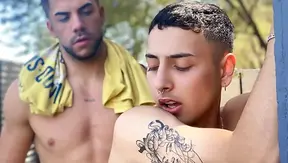 Hunk Taxi Driver Fucks Cute Latino UrielSimon in Mid-Park Dick Ride