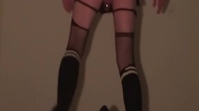 Davine enjoys sextoy play